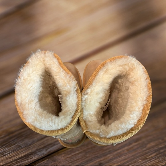 UGG Classic Short Rustic Leather Weave Limited Edition 2017-  Size 7 Rare New - Picture 6 of 10